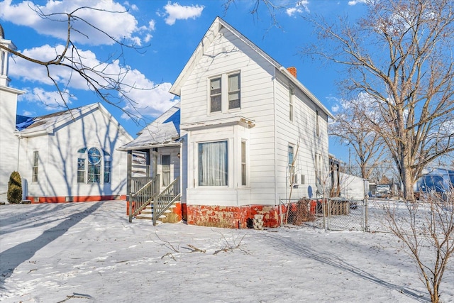 view of front of house