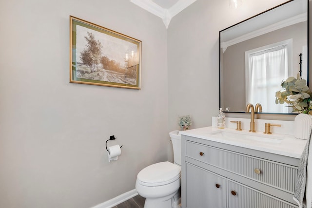 885 Simpson Ave, Elburn, IL 60119 - half bathroom featuring toilet, crown molding, vanity, and baseboards