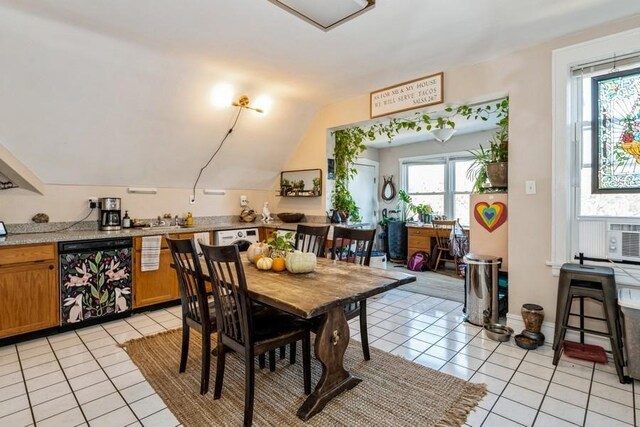 420 N Marion St, Oak Park, IL 60302 - dining space featuring a wealth of natural light, lofted ceiling, and light tile patterned floors