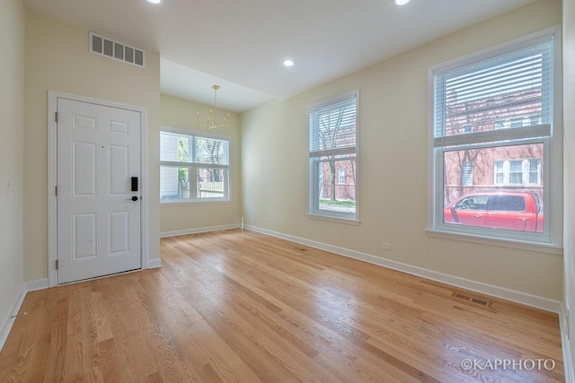 2239 W Cornelia Ave, Chicago, IL 60618 - photo 18