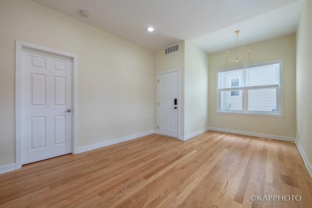 2239 W Cornelia Ave, Chicago, IL 60618 - photo 25