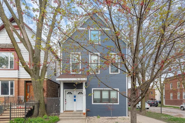 2239 W Cornelia Ave, Chicago, IL 60618 - photo 8