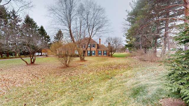 7N108 Hastings Dr, Saint Charles, IL 60175 - view of grassy yard