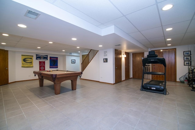 recreation room featuring a paneled ceiling, baseboards, visible vents, and recessed lighting