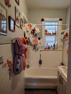 11737 S Yale Ave, Chicago, IL 60628 - bathroom with a tub to relax in and vanity