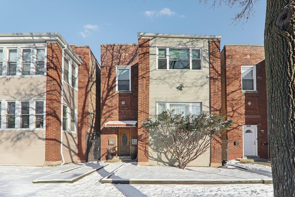 3617 N Whipple St, Chicago, IL 60618 - view of front of property