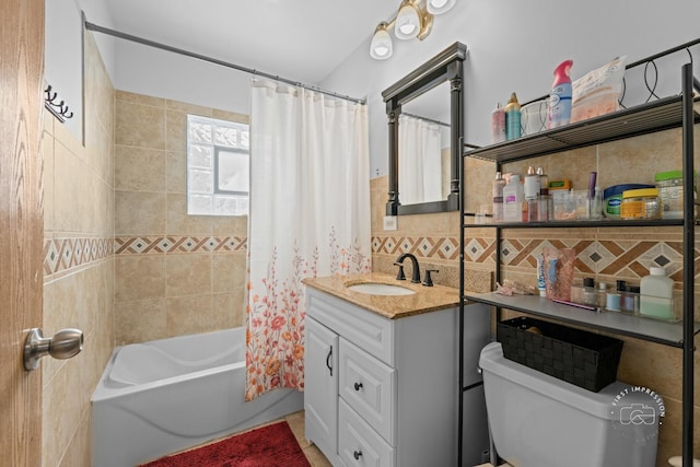 full bathroom with backsplash, vanity, shower / bathtub combination with curtain, and toilet