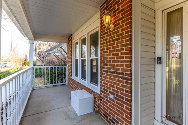 balcony with a porch