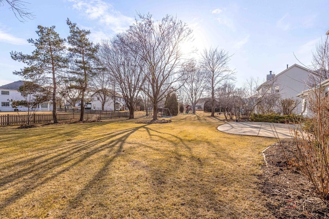 view of yard featuring fence