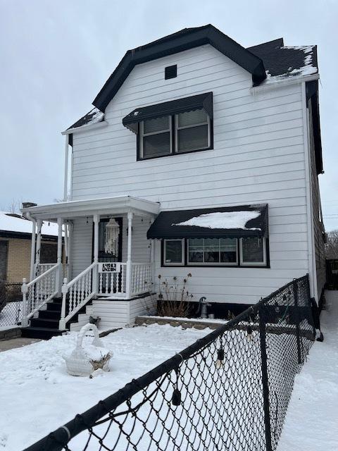 view of front of house with covered porch