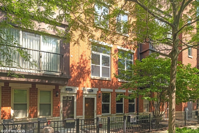2517 S Calumet Ave Unit 31A, Chicago, IL 60616 - photo 1