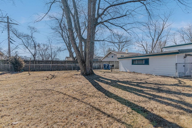 view of yard featuring a fenced backyard