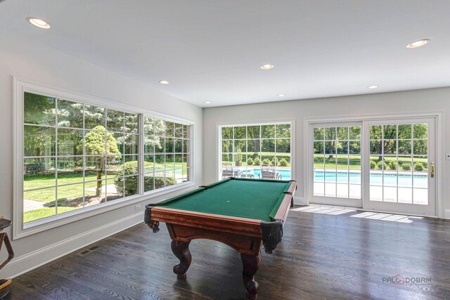 recreation room featuring recessed lighting, baseboards, wood finished floors, and billiards