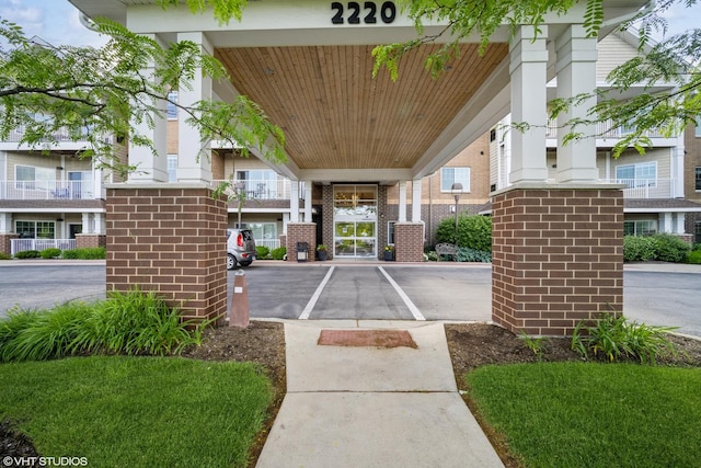 2220 Founders Dr Unit 323, Northbrook, IL 60062 - photo 1