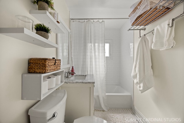 full bath with toilet, tile patterned flooring, a sink, and shower / tub combo with curtain