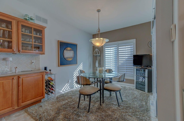 dining area with visible vents