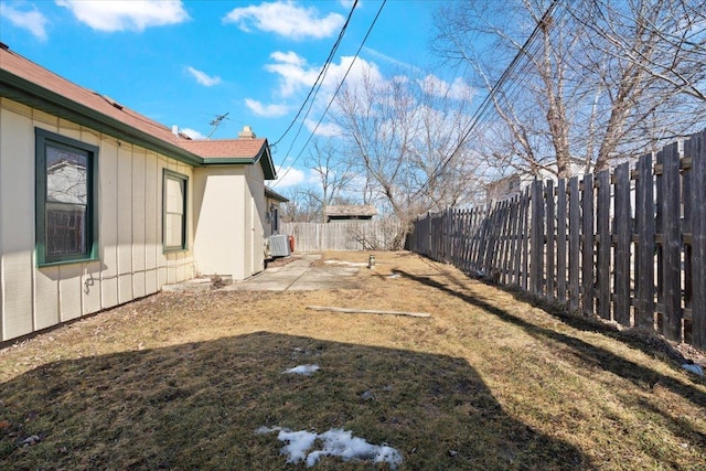 view of yard featuring a fenced backyard