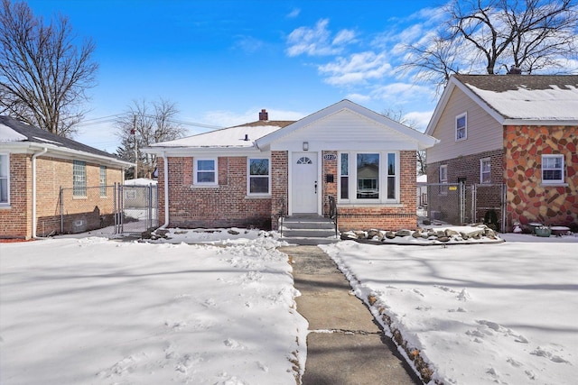 view of front of property