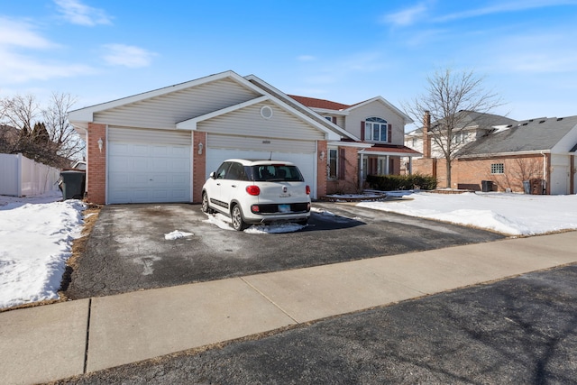 view of front facade with a garage