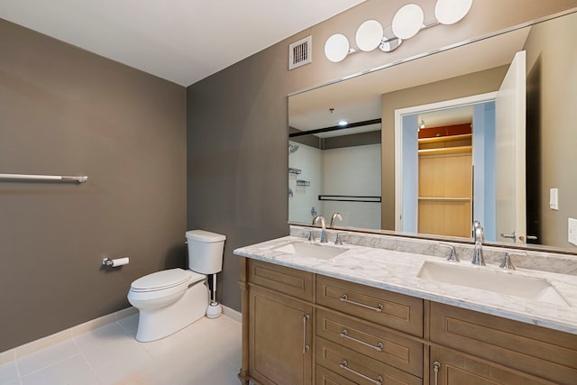 701 S Wells St Unit 3105, Chicago, IL 60607 - full bath with a sink, a shower, visible vents, baseboards, and toilet