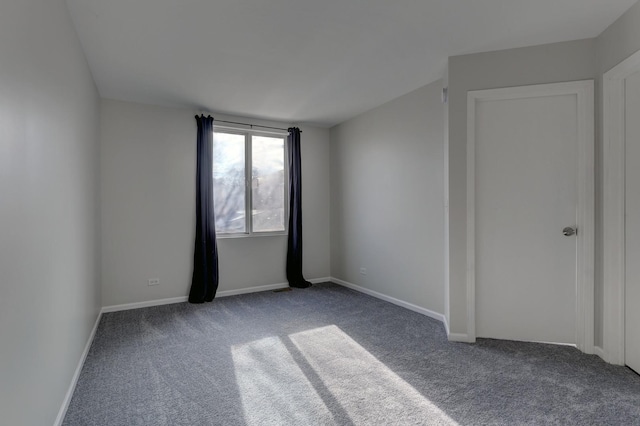 empty room with carpet