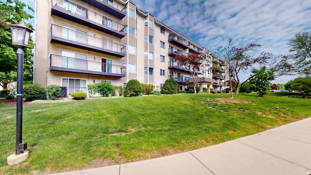 8640 Waukegan Rd Unit 227, Morton Grove, IL 60053 - view of apartment building / complex