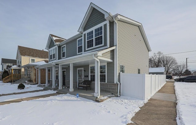 view of front of home featuring a porch