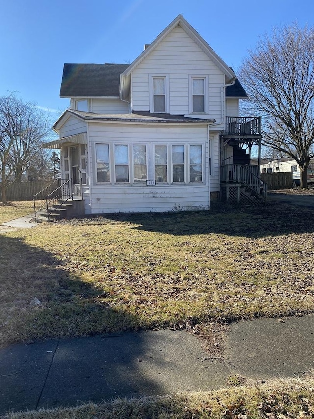 view of front of home