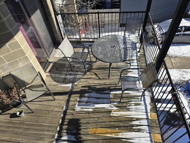 2147 W Belmont Ave, Chicago, IL 60618 - view of balcony