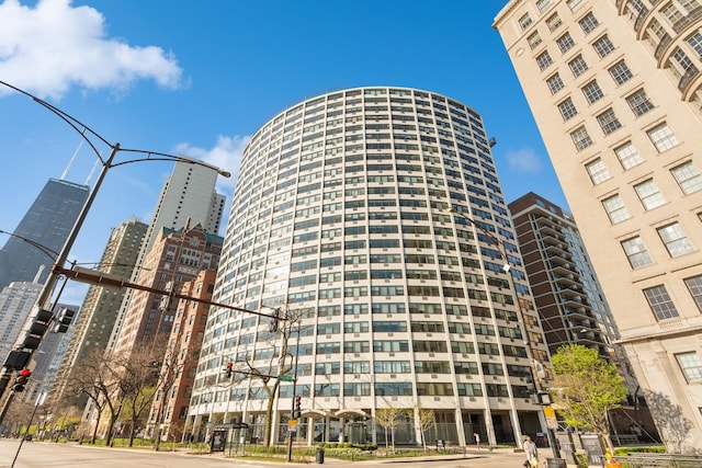 view of property featuring a city view