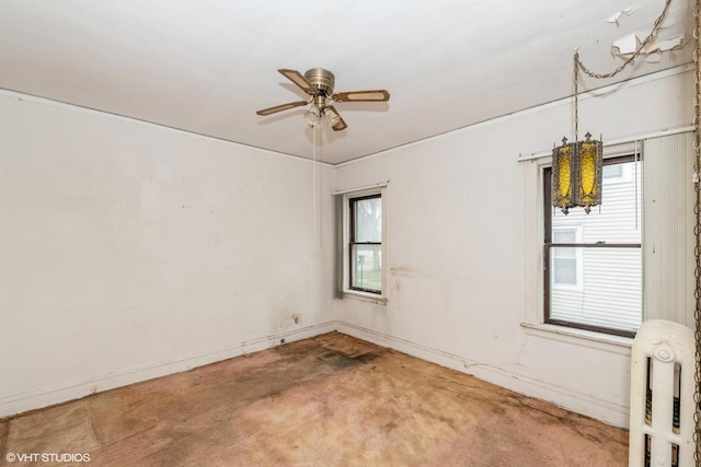 empty room with ceiling fan