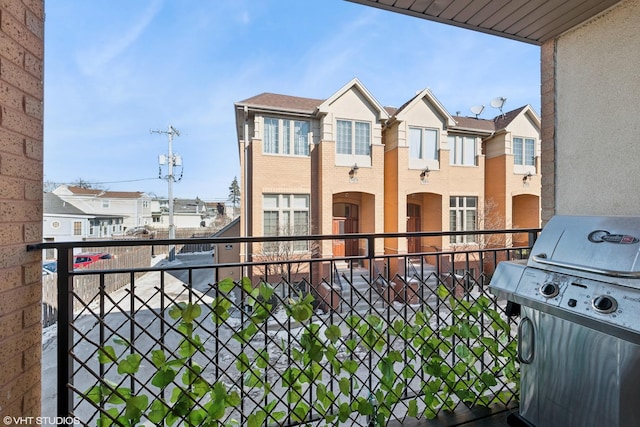 balcony featuring a grill