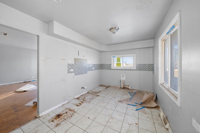 16159 Wood St, Markham, IL 60428 - view of empty room