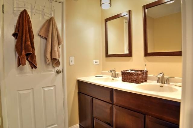 526 Thomas Rd, Bolingbrook, IL 60440 - photo 16