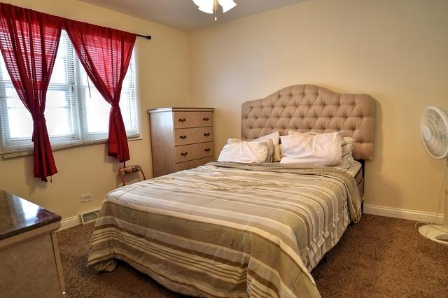 526 Thomas Rd, Bolingbrook, IL 60440 - photo 10