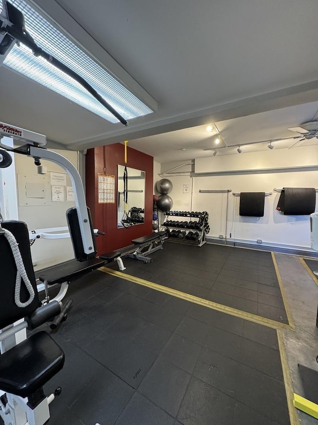 workout area featuring a garage