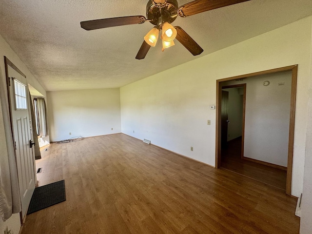 602 E Cherry Ave, Cherry, IL 61317 - photo 8