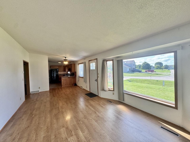 602 E Cherry Ave, Cherry, IL 61317 - photo 10