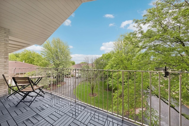 943 Elderberry Cir Unit 303, Naperville, IL 60563 - view of balcony
