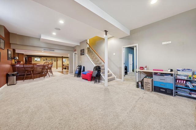 recreation room with baseboards, carpet floors, a dry bar, and recessed lighting