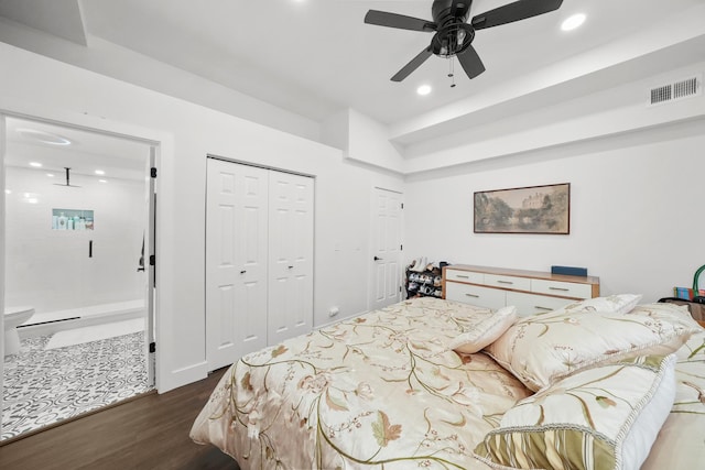 bedroom with visible vents, dark wood-style floors, ceiling fan, a closet, and recessed lighting