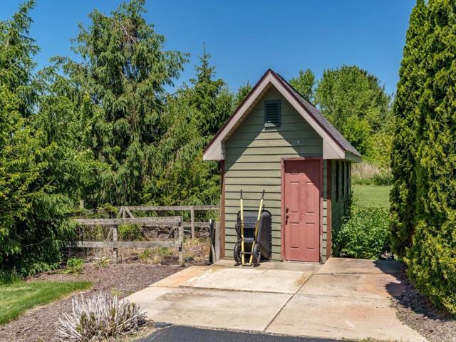 6871 Montague Rd, Rockford, IL 61102 - photo 83