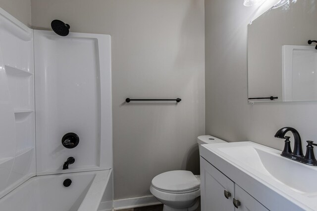 1503 Ottawa Ave, Ottawa, IL 61350 - full bath featuring tub / shower combination, vanity, toilet, and baseboards