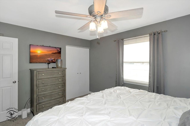 bedroom with a ceiling fan