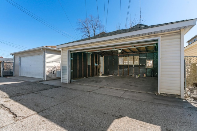 view of detached garage