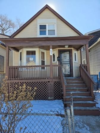 bungalow featuring a porch