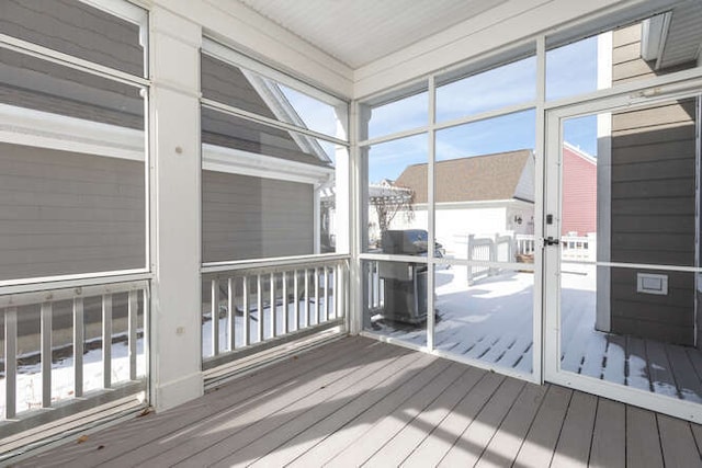 view of unfurnished sunroom