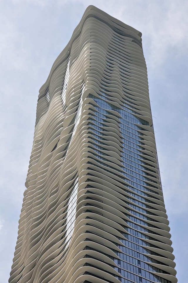 225 N Columbus Dr Unit 5610, Chicago, IL 60601 - view of property