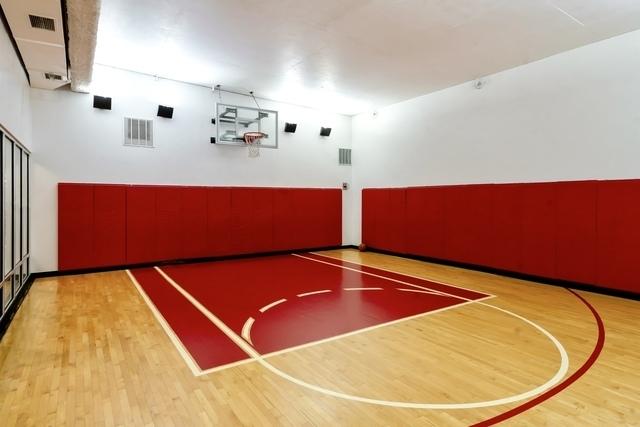 225 N Columbus Dr Unit 5610, Chicago, IL 60601 - view of sport court featuring community basketball court