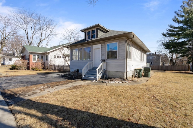 411 N Arlington Heights Rd, Arlington Heights, IL 60004 - bungalow-style home featuring entry steps